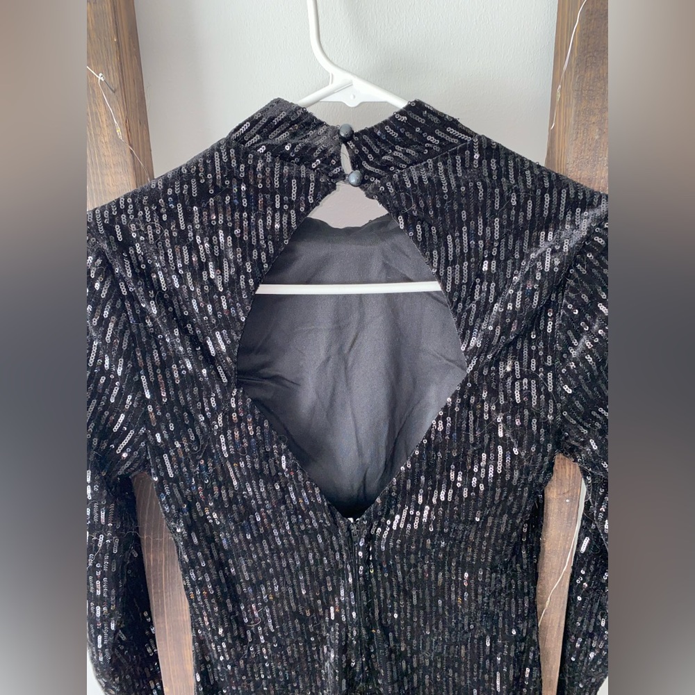 Black sequin dress - Picture 4 of 5